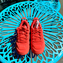 Load image into Gallery viewer, Hoka Bondi B3LS Marni Sneakers Red