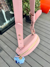 Load image into Gallery viewer, THE WOLF GANG CIRCLE BEAUMONT BAG PINK