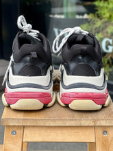Load image into Gallery viewer, BALENCIAGA Triple S Sneakers