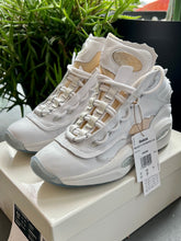 Load image into Gallery viewer, REEBOK x MAISON MARGIELA Question Mid Memory Of Basketball Shoes