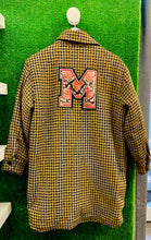 Load image into Gallery viewer, SCOTCH &amp; SODA STARGAZER Houndstooth Shacket Gold/Black