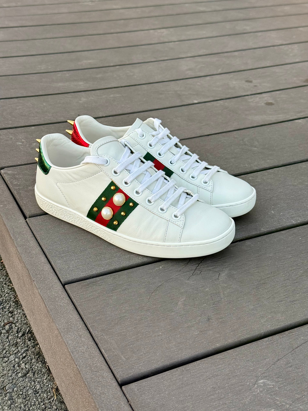 GUCCI White Pearl Stud New Ace Sneakers