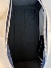 Load image into Gallery viewer, MARC JACOBS The Jacquard Medium Tote Bag Warm Sand