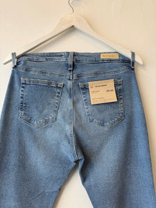AG-ED Farrah Mid Rise Bootcut Jean in 19 Years Afterglow