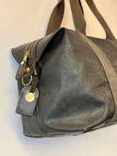 Load image into Gallery viewer, MULBERRY Clipper Scotch Grain Holdall Black