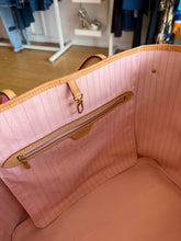 Load image into Gallery viewer, LOUIS VUITTON Neverfull GM Tote Bag Rose Ballerina