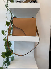 Load image into Gallery viewer, ATP Atelier Siena Bag Natural