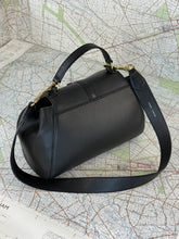 Load image into Gallery viewer, DEADLY PONIES Mr Mossat Leather Bag Black
