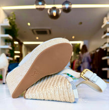 Load image into Gallery viewer, LOUIS VUITTON Gossip cube Espadrille Wedge Sandals