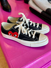 Load image into Gallery viewer, COMME DES GARÇONS PLAY X CONVERSE Chuck Taylor Low Black