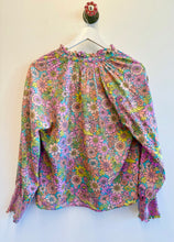 Load image into Gallery viewer, BODEN Smocked Cuff Printed Blouse Bonbon Pink Bloom Garden Floral