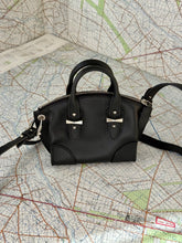 Load image into Gallery viewer, ALEXANDER MCQUEEN Legend Mini Crossbody Black