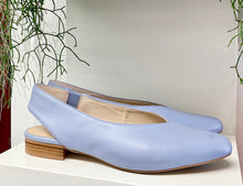 Load image into Gallery viewer, MI PIACI LILAC LEATHER SLINGBACK FLATS