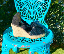 Load image into Gallery viewer, ESTILO EMPORIO Basket Espadrille Wedge Black