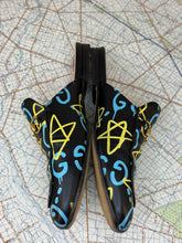 Load image into Gallery viewer, GUCCI Princetown Mules Gucci Ghost Print Black