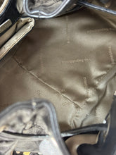 Load image into Gallery viewer, VIA REPUBBLICA Vintage Studded Bag Black