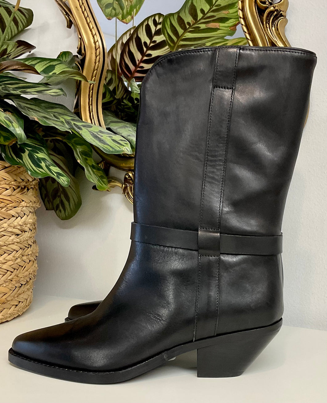 LA TRIBE Sade Cowboy Boot Black