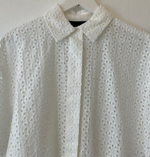 Load image into Gallery viewer, MOOCHI Trooper Broderie Shirt