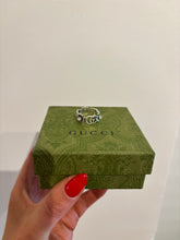 Load image into Gallery viewer, GUCCI GG Marmont Mother of Pearl Flower Ring Size N