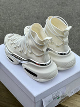 Load image into Gallery viewer, BALMAIN Stretch-knit exaggerated-sole sneakers Off White
