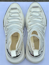 Load image into Gallery viewer, BALMAIN Stretch-knit exaggerated-sole sneakers Off White