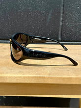 Load image into Gallery viewer, BALENCIAGA Swift Oval Sunglasses in Black