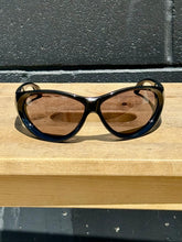 Load image into Gallery viewer, BALENCIAGA Swift Oval Sunglasses in Black
