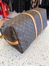 Load image into Gallery viewer, LOUIS VUITTON Keepall 55 Monogram
