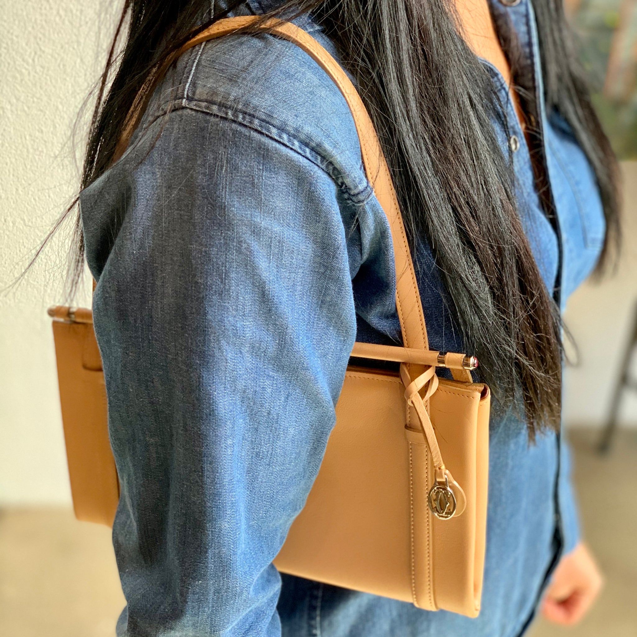 Cartier cabochon bag Clearance